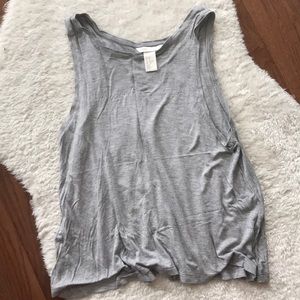 Gray flowy tank